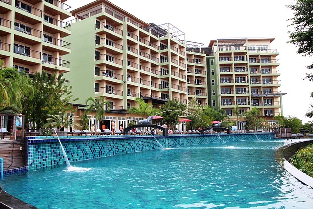 Resort Renang Kolam · Foto gratis di Pixabay