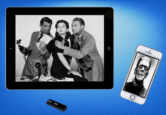 Free ipad mobile phone movies illustration