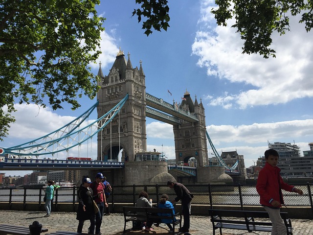 Free Tower Bridge London photo and picture