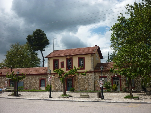 Free Station Road photo and picture