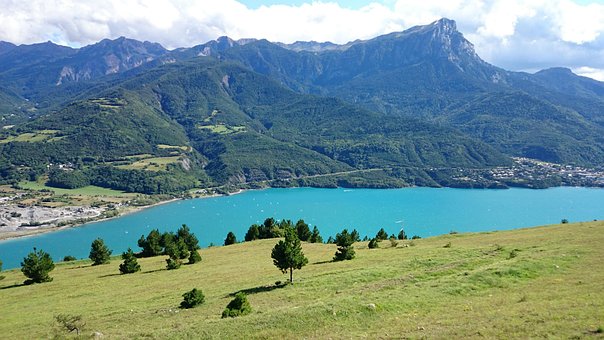 Free Lake Mountain photo and picture
