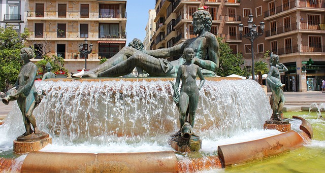 Free Fountain Turia photo and picture
