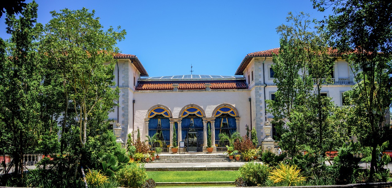 Vizcaya - free online jigsaw puzzle photo