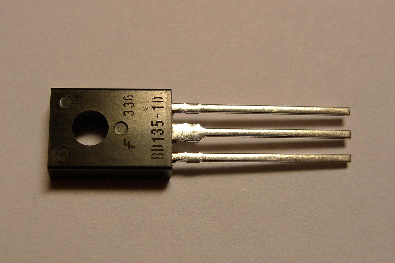 Transistor Bd 135 Free photo on Pixabay Pixabay