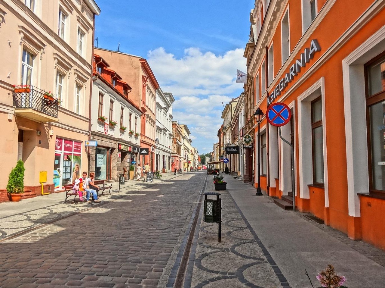Dluga Street - free online jigsaw puzzle photo