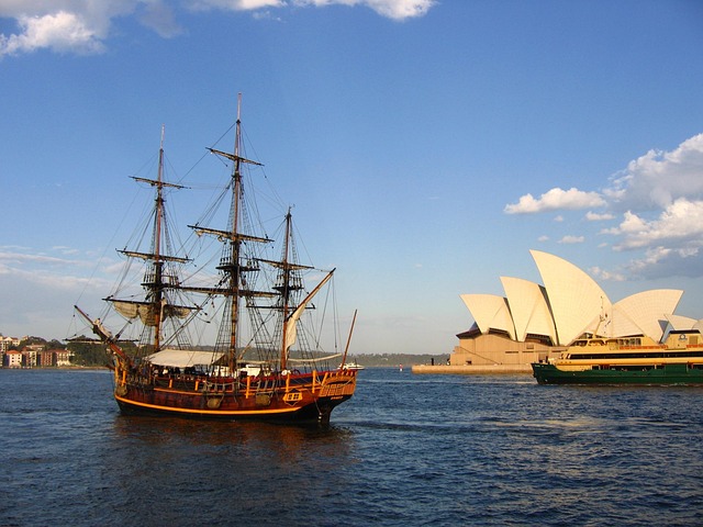 Free The Bounty Opera House photo and picture