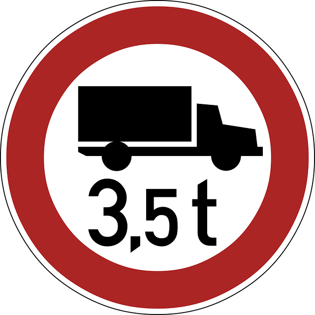 Free restriction weight road sign illustration