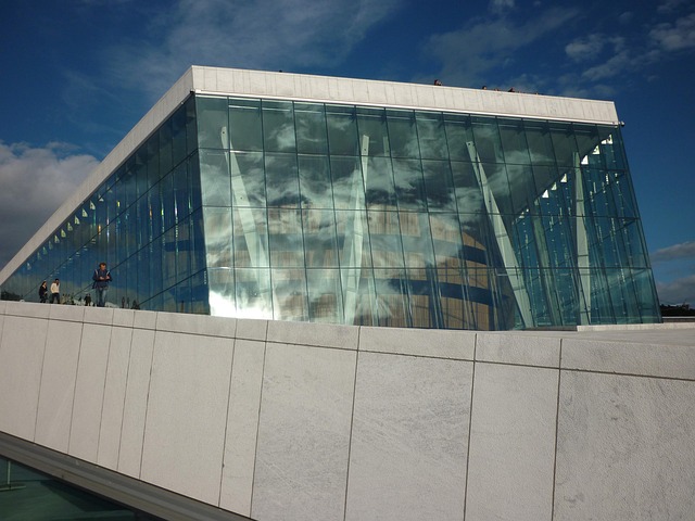 Free Oslo Opera House photo and picture