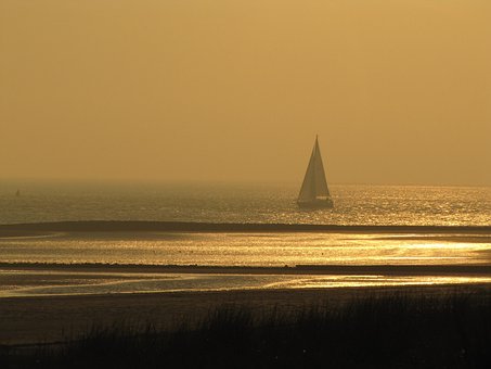 Free Evening Atmosphere Beach photo and picture