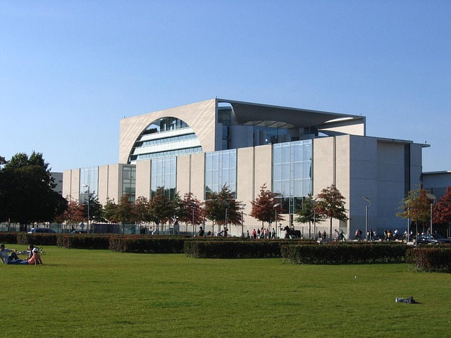 Free Bundeskanzleramt Berlin photo and picture