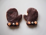 gloves, chocolate, cookie