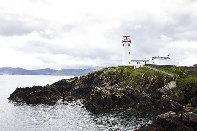 Free Lighthouse Ireland photo and picture