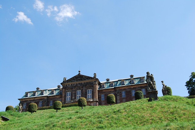 Free Castle Divorce Baroque Castle photo and picture