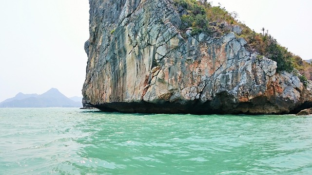 Free Ocean Rock photo and picture