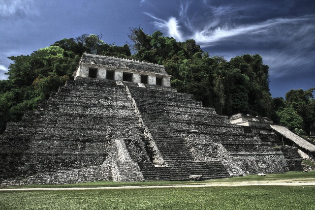 Free Pyramid Palenque photo and picture