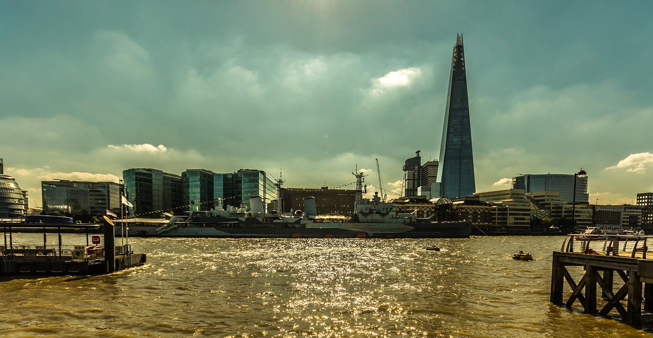 Shard - free online jigsaw puzzle photo