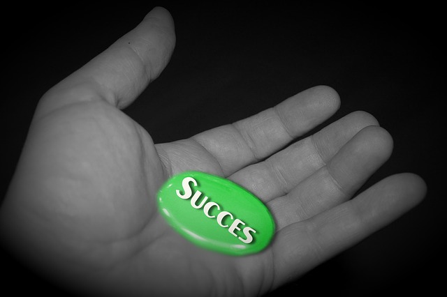Free success hand ambition illustration
