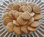 gingersnap cookies, molasses, traditional
