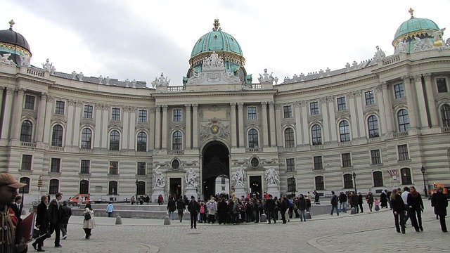 Free Royal Palace Michael Gate Vienna photo and picture