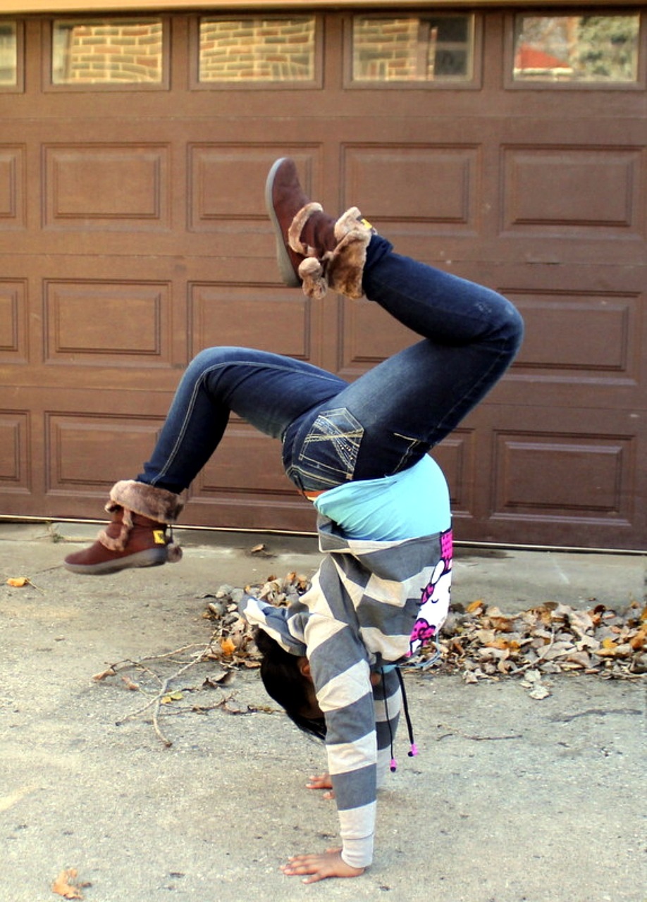 Girl Tumbling Flipping Gymnastics · Free photo on Pixabay