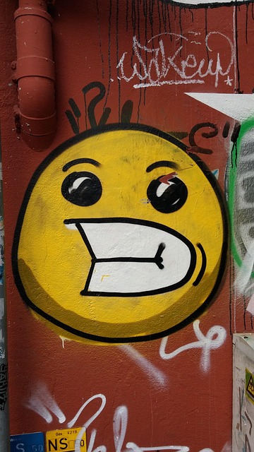 Free Graphity Smiley photo and picture