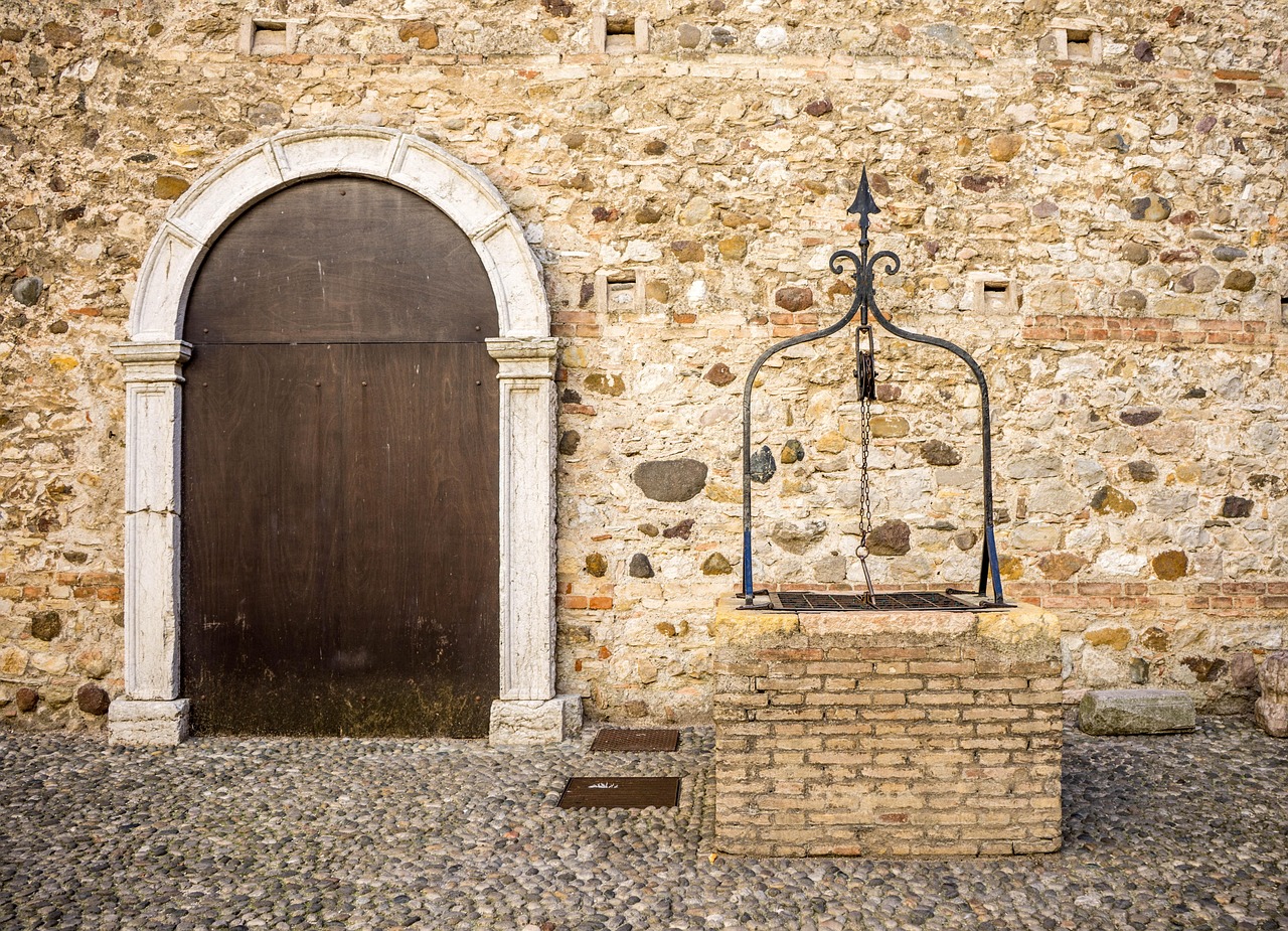 Scaliger Castle - free online jigsaw puzzle photo