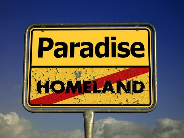 Free homeland paradise refugee illustration