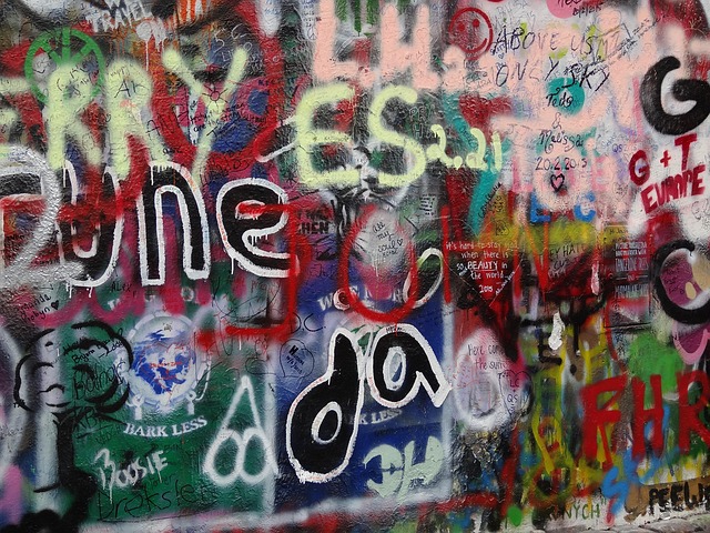 Free Graffiti Colorful photo and picture