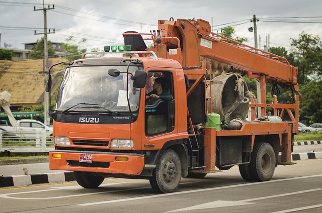 Free Truck Service photo and picture