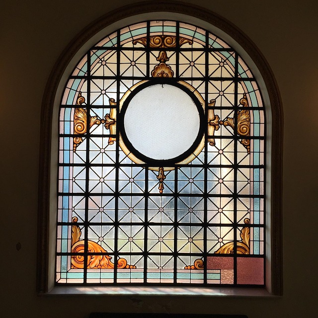 Free Stained Glass Cruz photo and picture