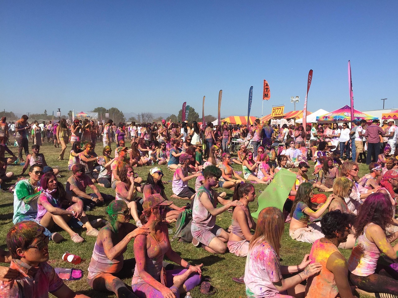Holi - free online jigsaw puzzle photo