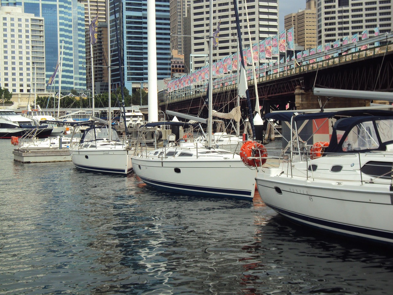 Sydney - free online jigsaw puzzle photo