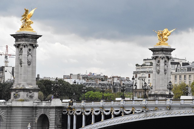 Free Paris France photo and picture