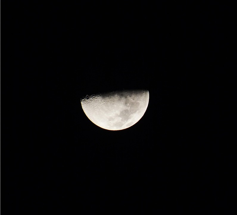 Cuarto Menguante Luna Noche - Foto gratis en Pixabay Cuarto Menguante Luna Noche - Foto gratis en Pixabay