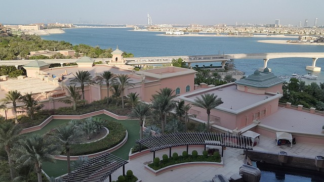 Free Dubai Atlantis photo and picture