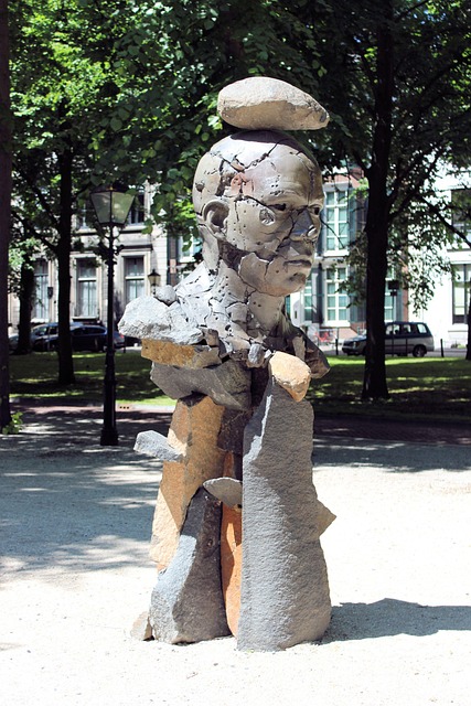 Sculptura, Lemn Lung Din Față, Haga