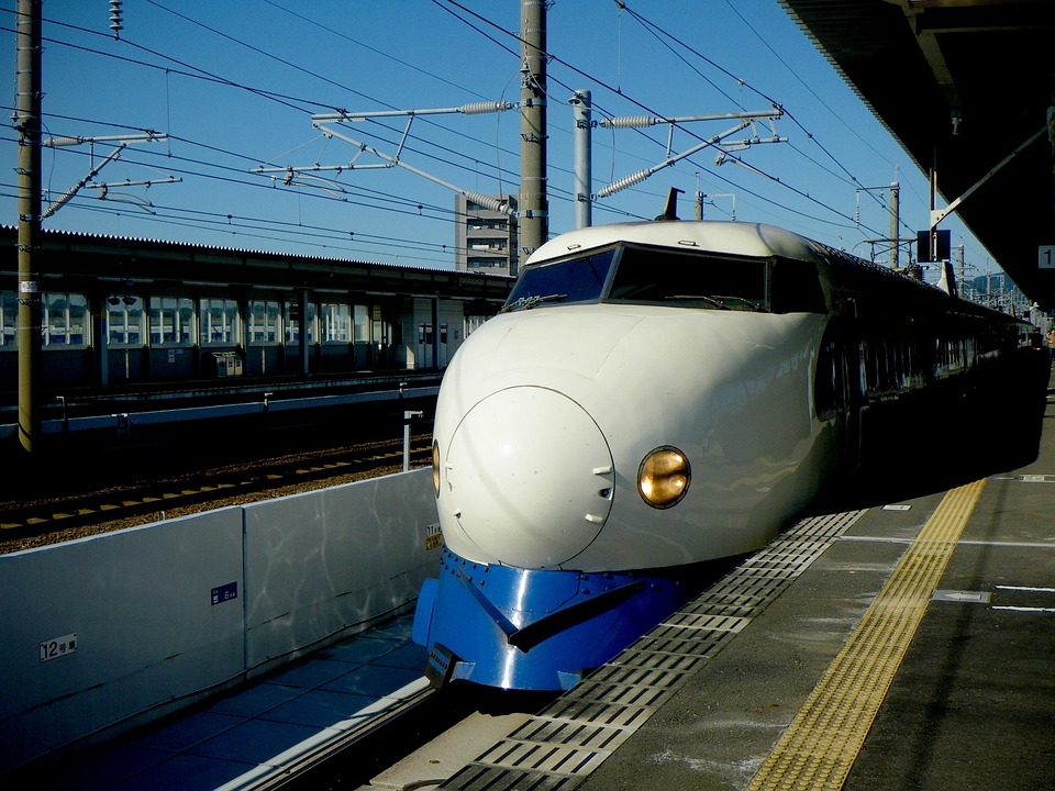 日本 新幹線 ひかり - Pixabayの無料写真