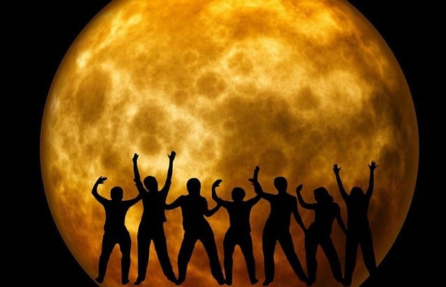 Free moon pleasure cheers illustration