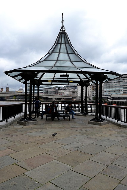Free London England photo and picture