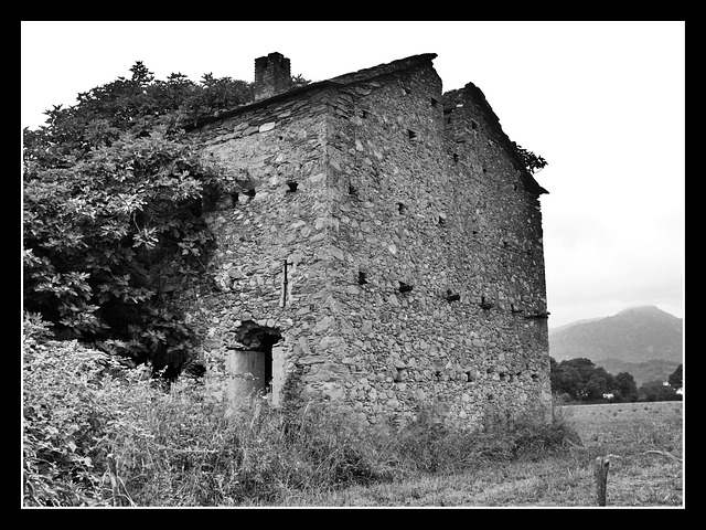 Free Ruin Old photo and picture