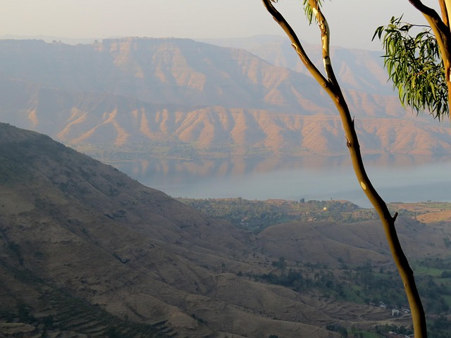 Free Mountains View photo and picture