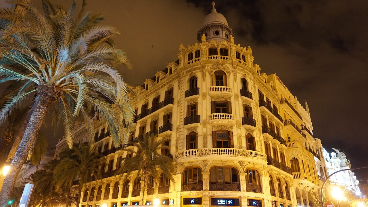 Spain - free online jigsaw puzzle photo