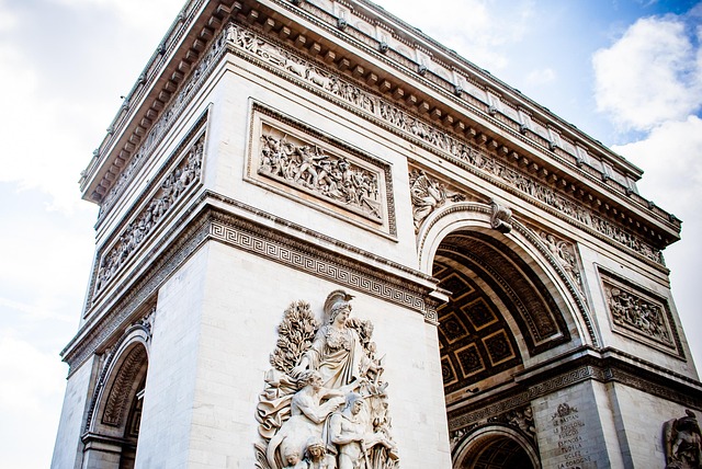 Free Arch Of Triumph Paris photo and picture