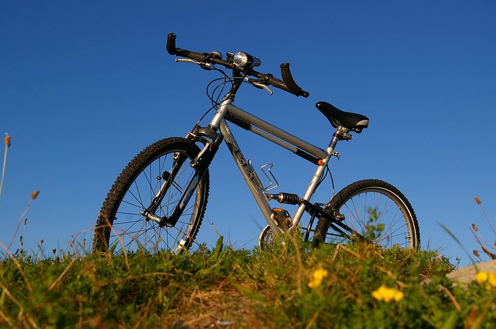 200-kostenlose-fahrradtour-und-mountainbike-bilder-pixabay