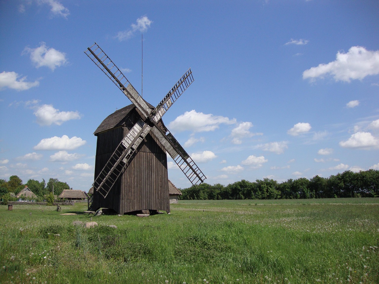 Windmill - free online jigsaw puzzle photo