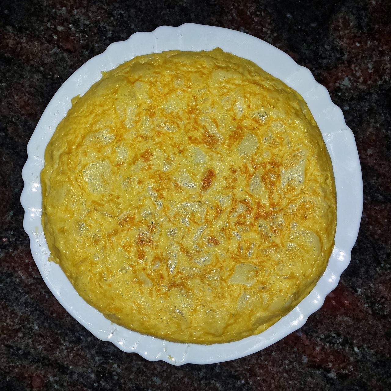 Receta de tortilla de patatas con cebolla