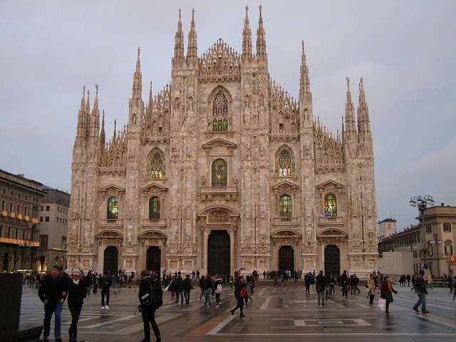 Free Milan Architecture photo and picture