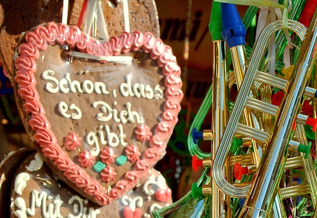 Free Gingerbread Heart photo and picture