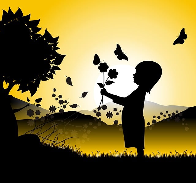 Free antique baby beautiful illustration