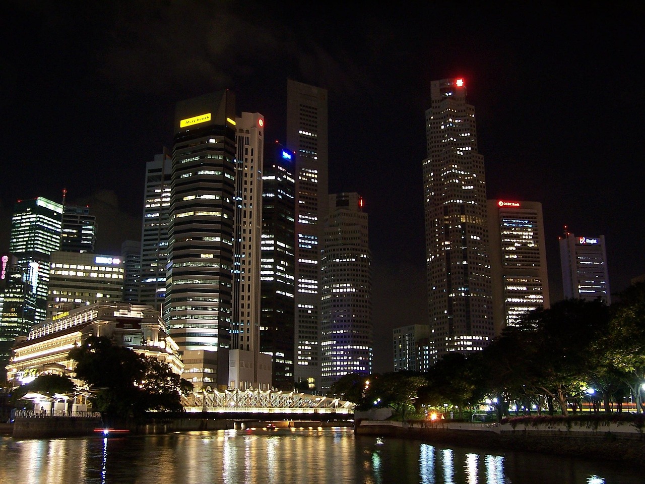 Night - free online jigsaw puzzle photo